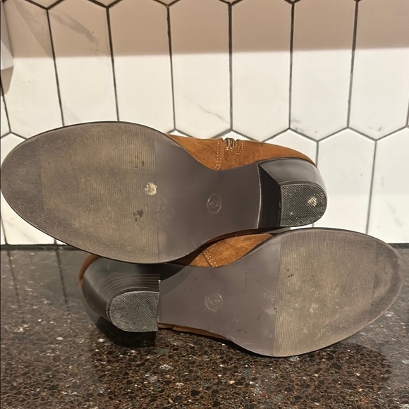 Mossimo Women's Fringe Ankle Boots Booties Side Zipper Brown Size 6 - Picture 7 of 9